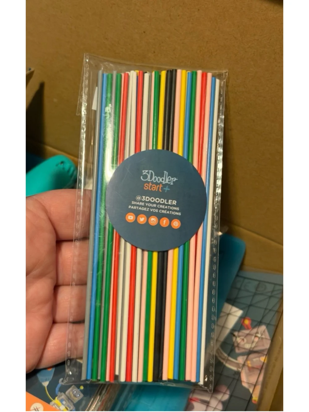 3Doodler Start Essentials Pen Set & Refill Bundle Pack